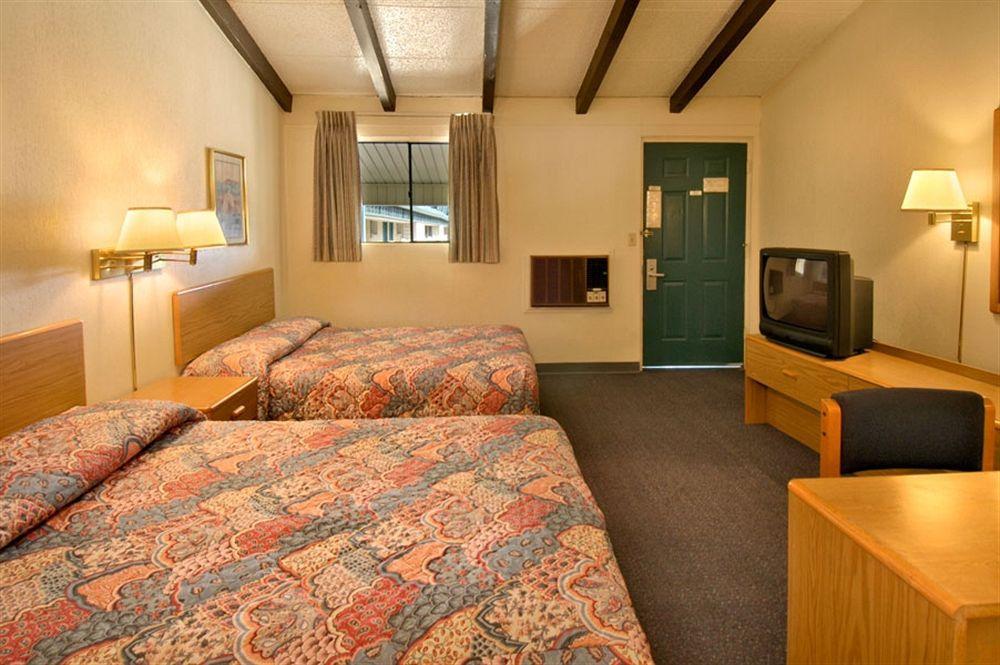 Peoria Inn Талса Экстерьер фото