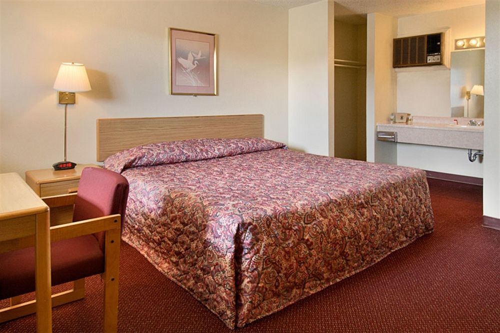 Peoria Inn Талса Экстерьер фото
